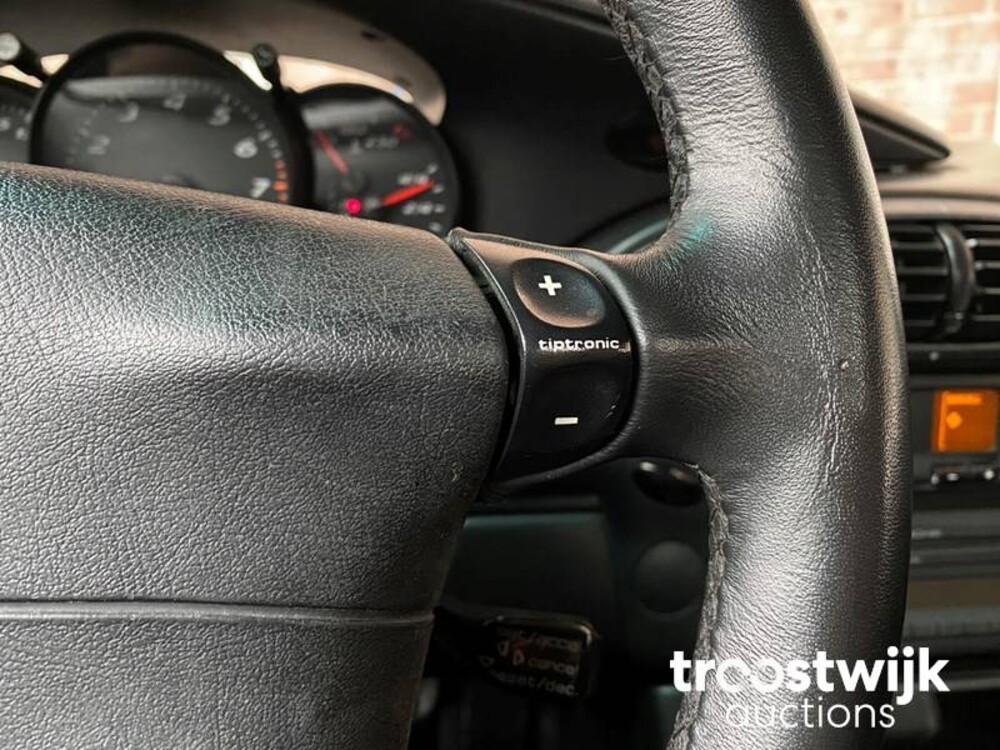 Porsche Boxster Auto