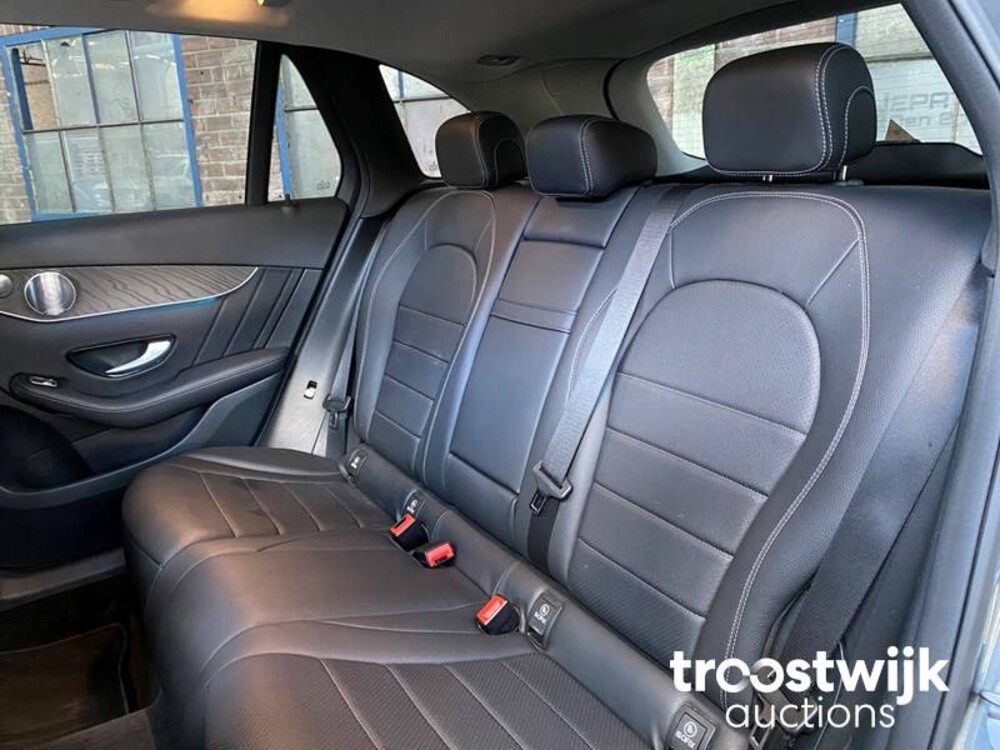 Mercedes-Benz GLC300 4Matic Auto