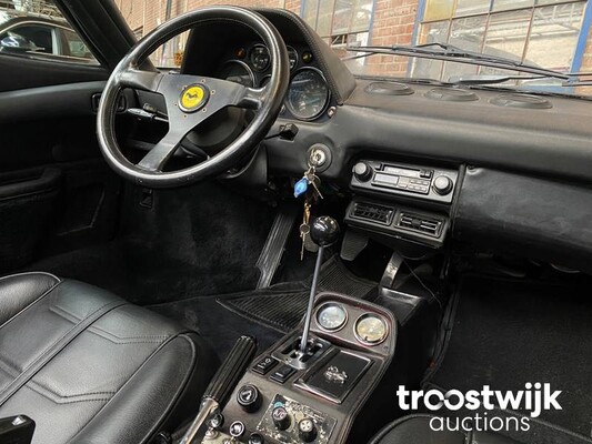 Ferrari 308 GTS Quattrovalvole 1983