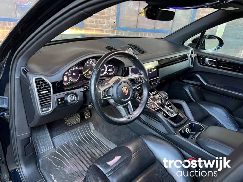 Porsche Cayenne E-Hybrid 3.0 V6 Auto