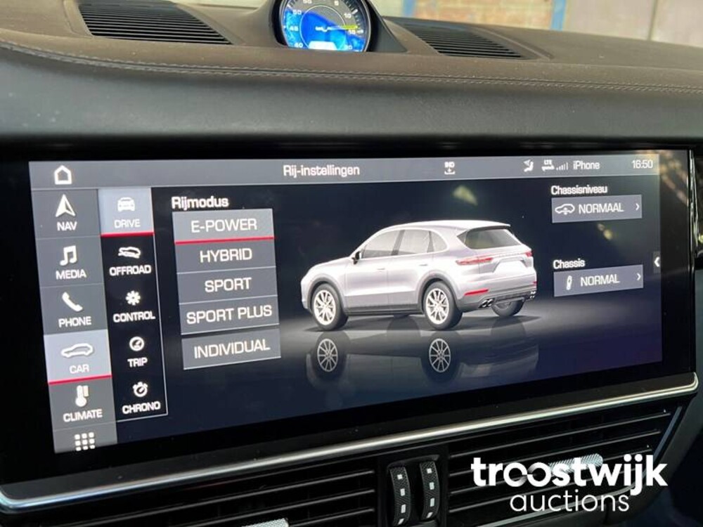 Porsche Cayenne E-Hybrid 3.0 V6 Auto