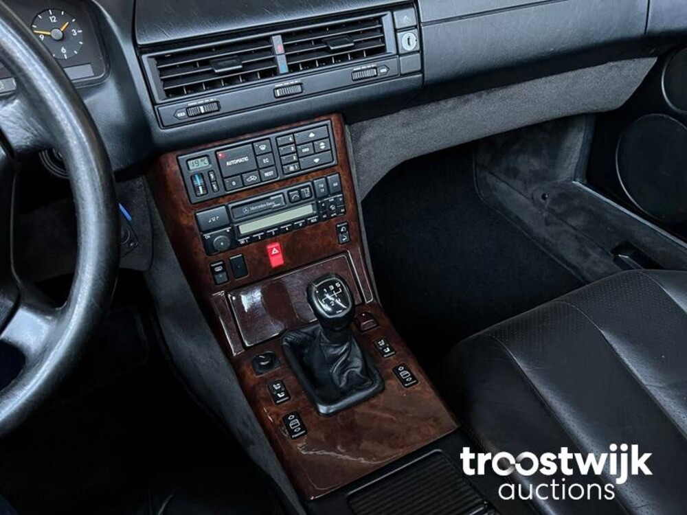 Mercedes-Benz SL280 W129 Auto