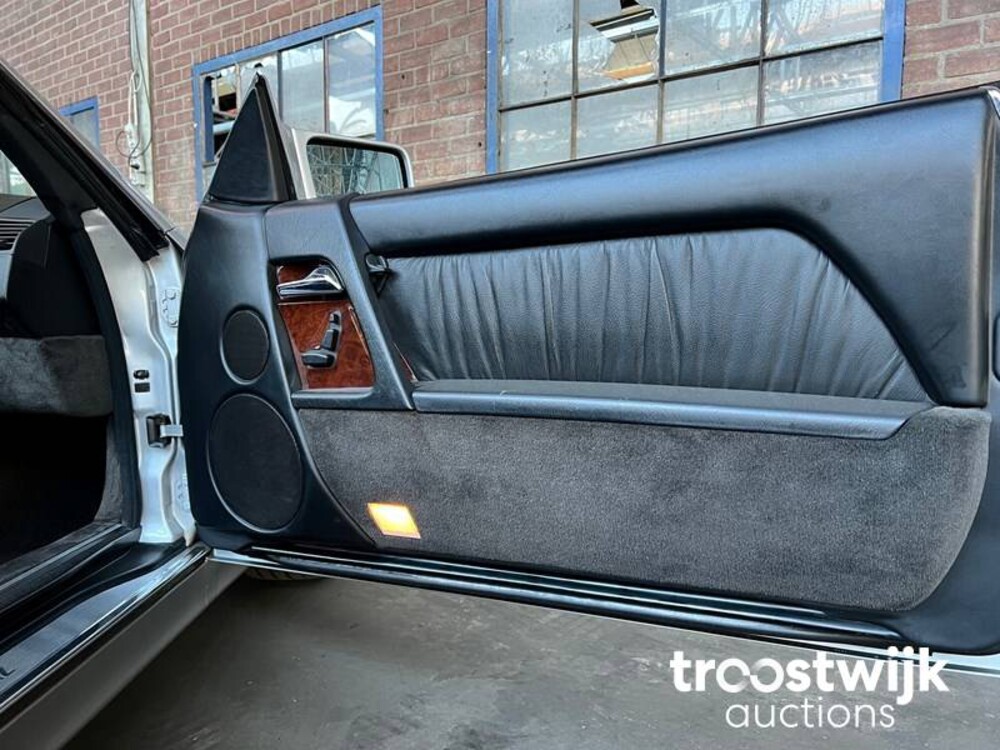 Mercedes-Benz SL280 W129 Auto