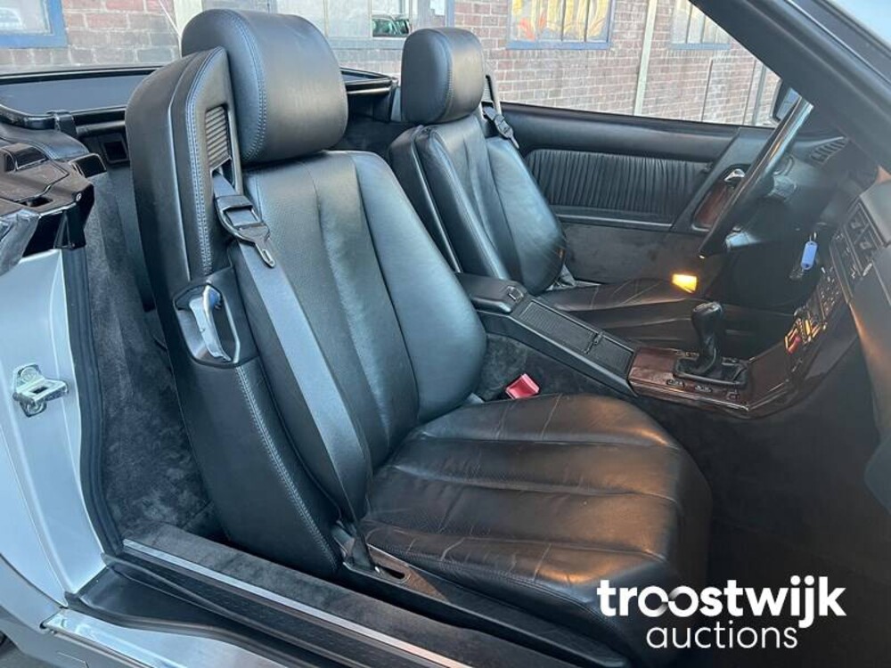 Mercedes-Benz SL280 W129 Auto