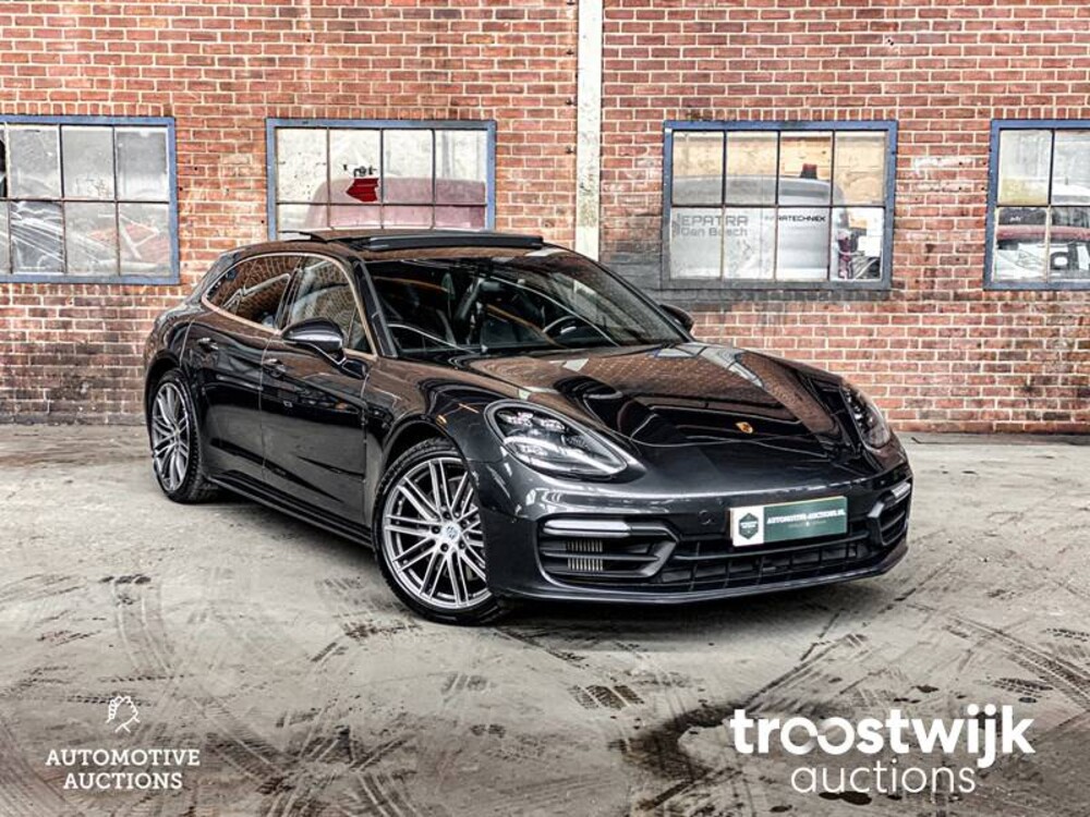 Porsche Panamera Sport Turismo 4 E-Hybrid 2.9 V6 SportChrono 462pk 2018 -Orig. NL-, RV-199-P