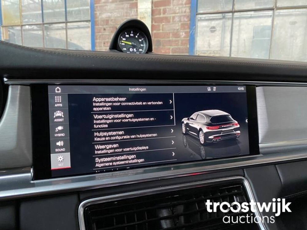 Porsche Panamera Sport Turismo 4 E-Hybrid 2.9 V6 SportChrono 462pk 2018 -Orig. NL-, RV-199-P