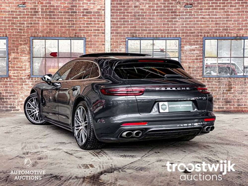 Porsche Panamera Sport Turismo 4 E-Hybrid 2.9 V6 SportChrono 462pk 2018 -Orig. NL-, RV-199-P
