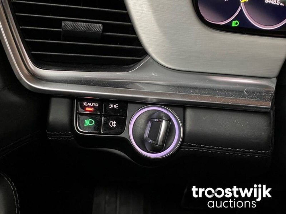 Porsche Panamera Sport Turismo 4 E-Hybrid 2.9 V6 SportChrono 462pk 2018 -Orig. NL-, RV-199-P