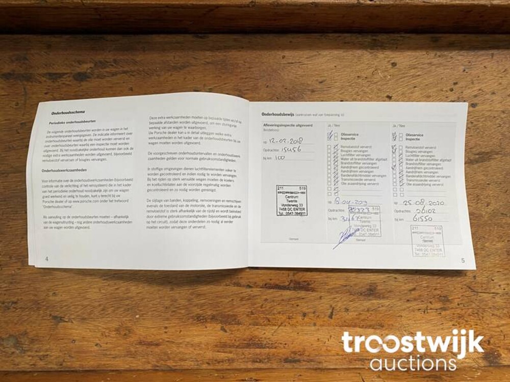 Porsche Panamera Sport Turismo 4 E-Hybrid 2.9 V6 SportChrono 462pk 2018 -Orig. NL-, RV-199-P