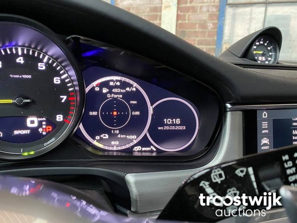 Porsche Panamera Sport Turismo 4 E-Hybrid 2.9 V6 SportChrono 462pk 2018 -Orig. NL-, RV-199-P