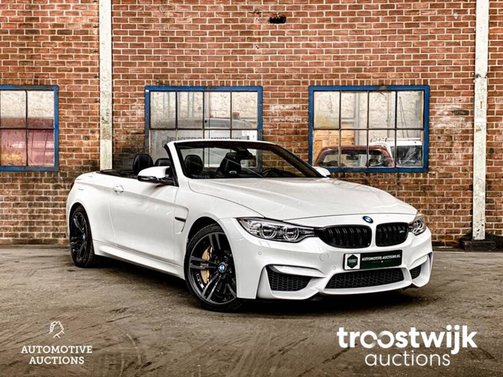 BMW M4 Auto
