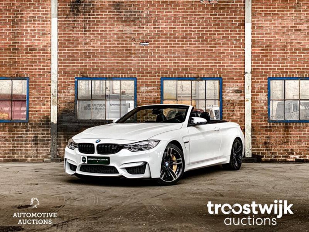 BMW M4 Auto