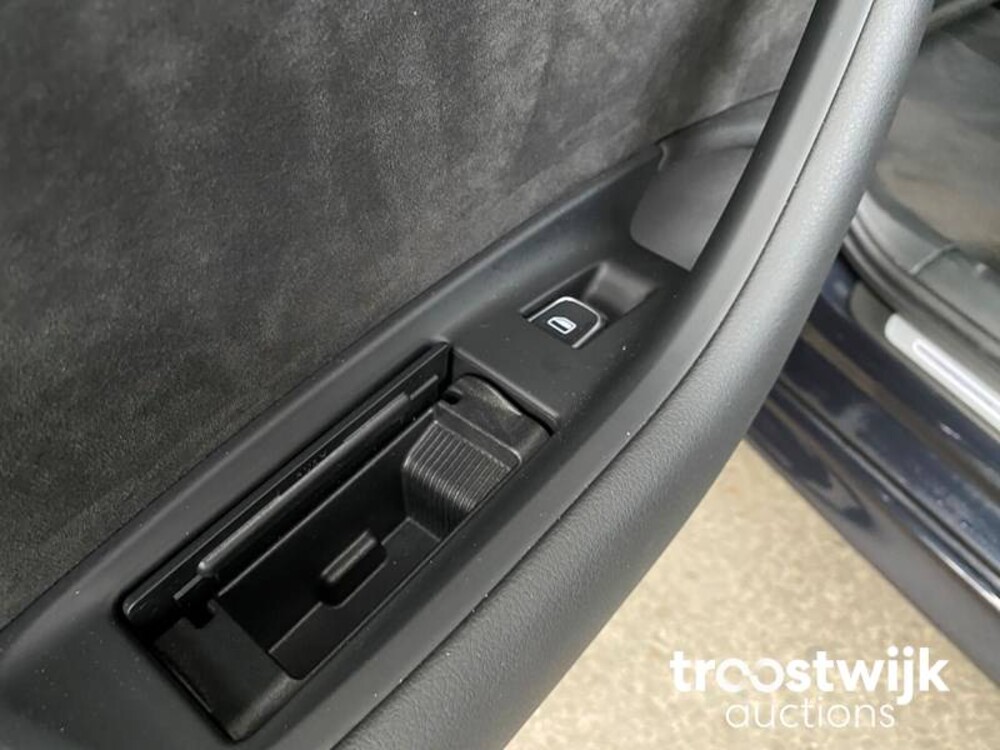 Audi A6 Limousine S-Line TDI Auto