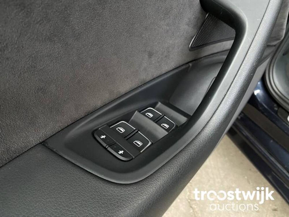 Audi A6 Limousine S-Line TDI Auto