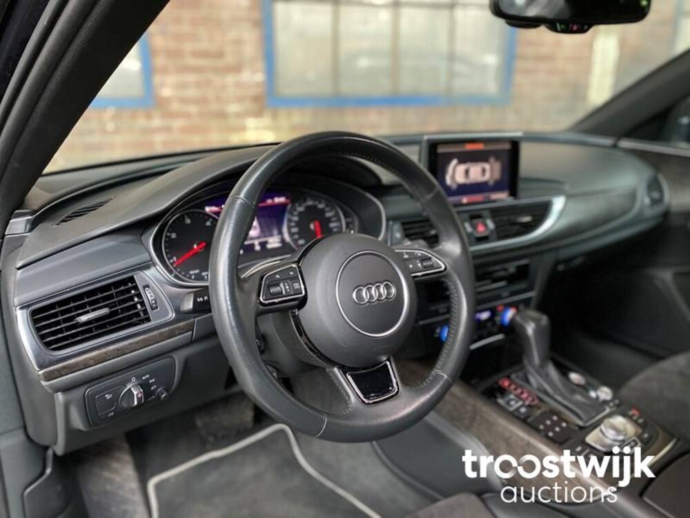 Audi A6 Limousine S-Line TDI Auto