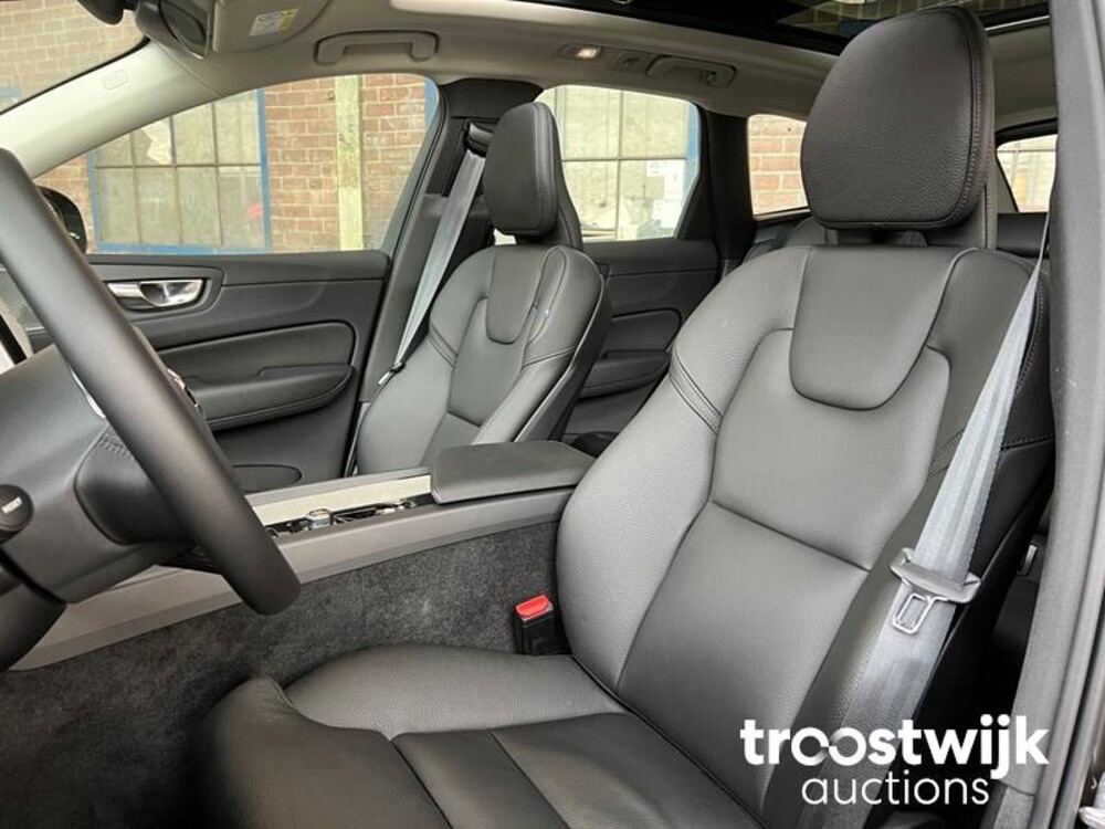 Volvo XC60 2.0 B4 Inscription 197pk 2022, R-656-JB -Fabrieksgarantie-