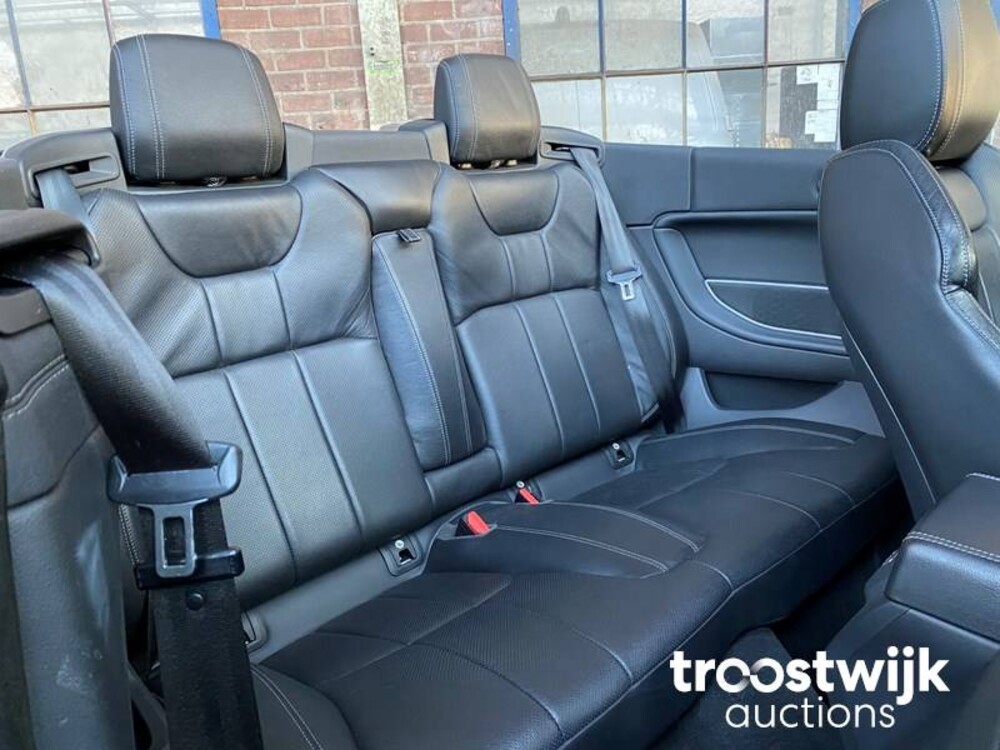 Land Rover Range Rover Evoque Convertible SD4 Car