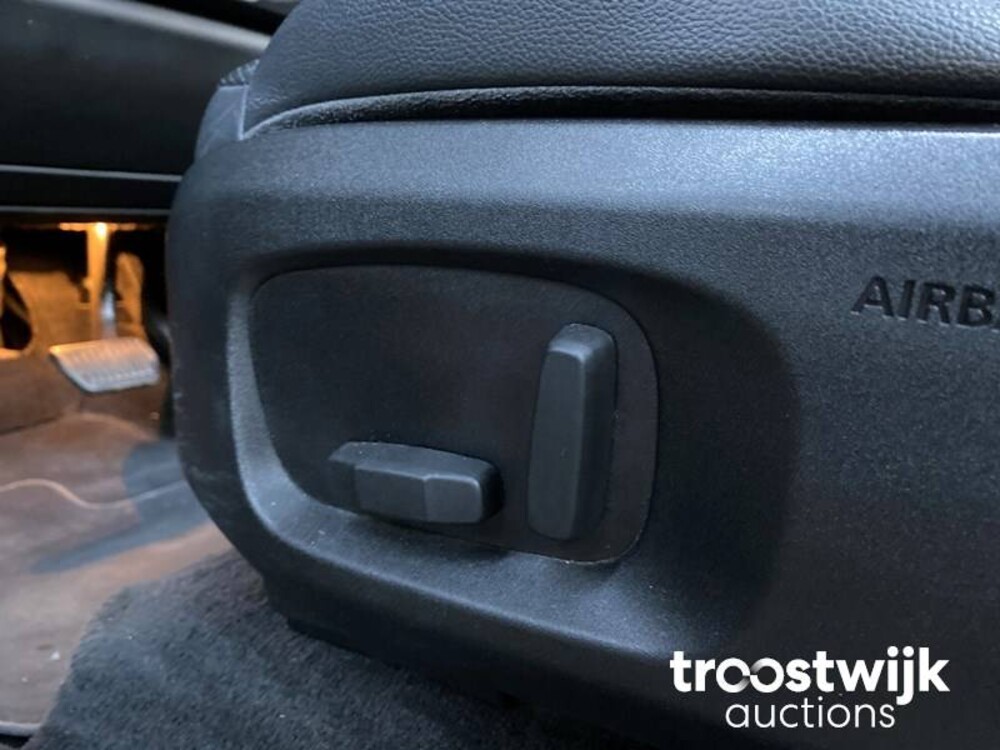 Land Rover Range Rover Evoque Convertible SD4 Car