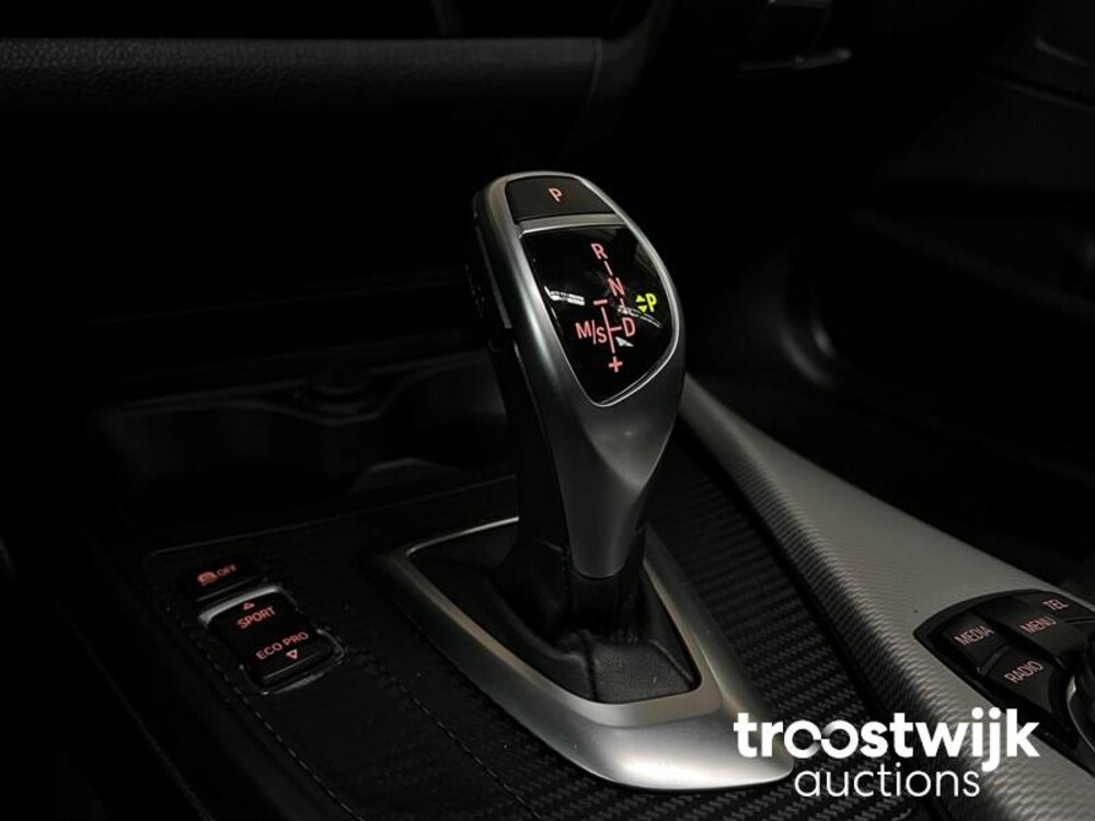 BMW M135i xDrive 1-serie 326pk 2015, J-245-DF