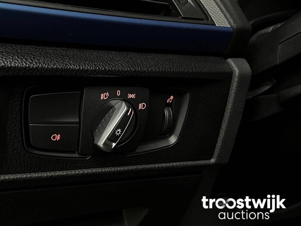 BMW M135i xDrive 1-serie 326pk 2015, J-245-DF