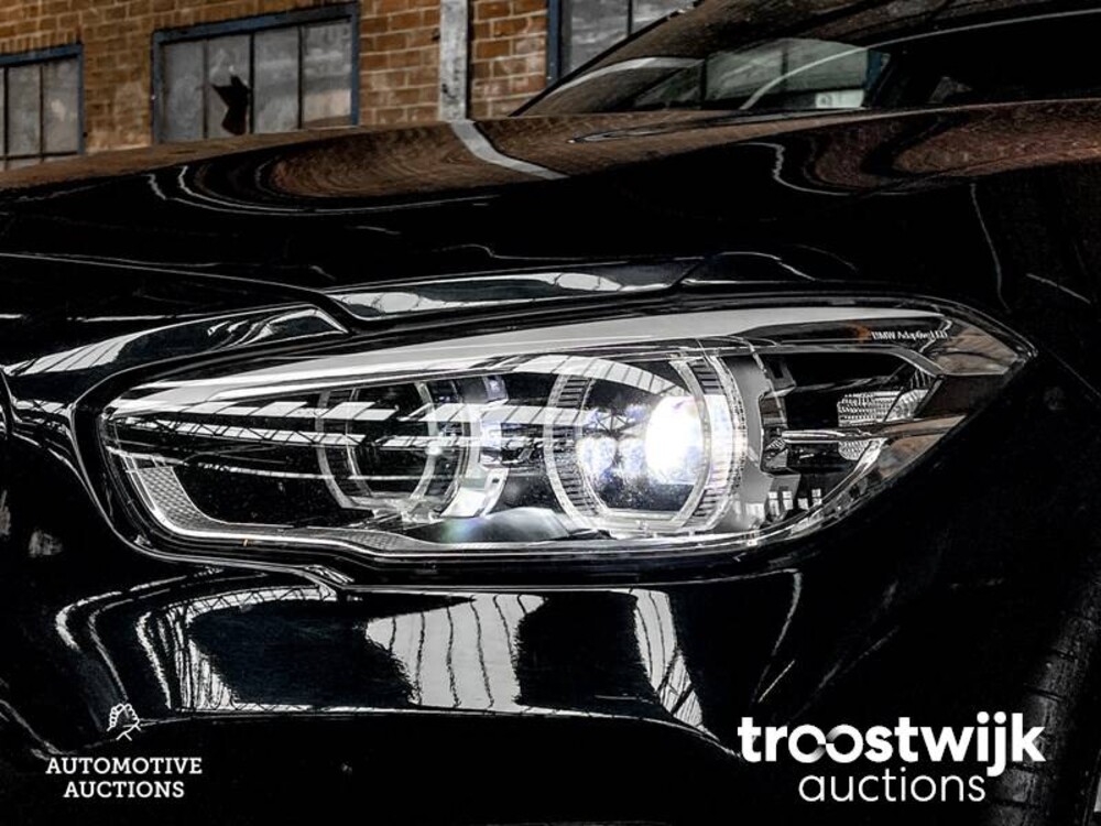 BMW M135i xDrive 1-serie 326pk 2015, J-245-DF