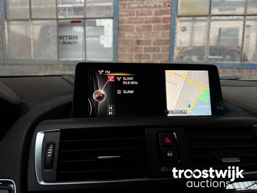 BMW M135i xDrive 1-serie 326pk 2015, J-245-DF