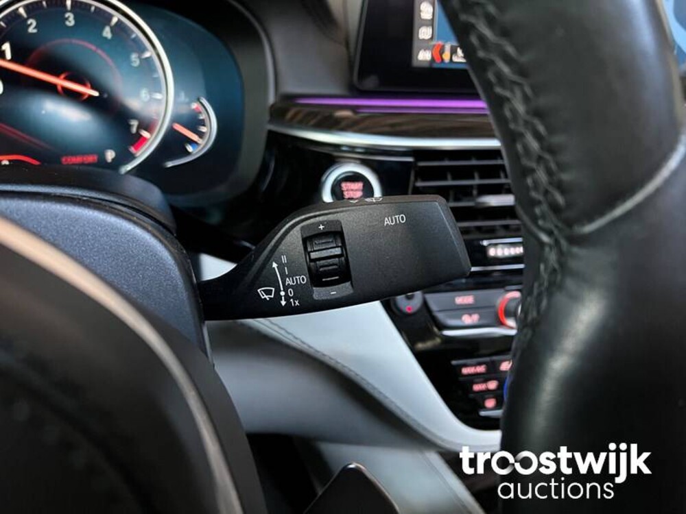 BMW 540i xDrive M-PERFORMANCE M-Sport Auto