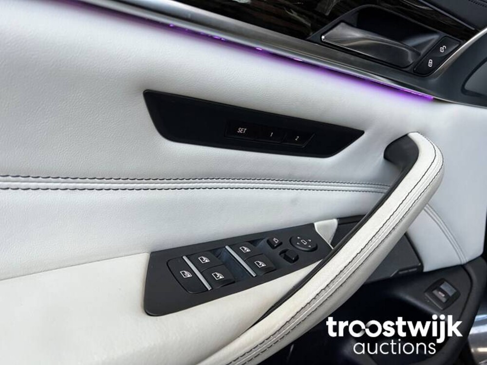 BMW 540i xDrive M-PERFORMANCE M-Sport Auto