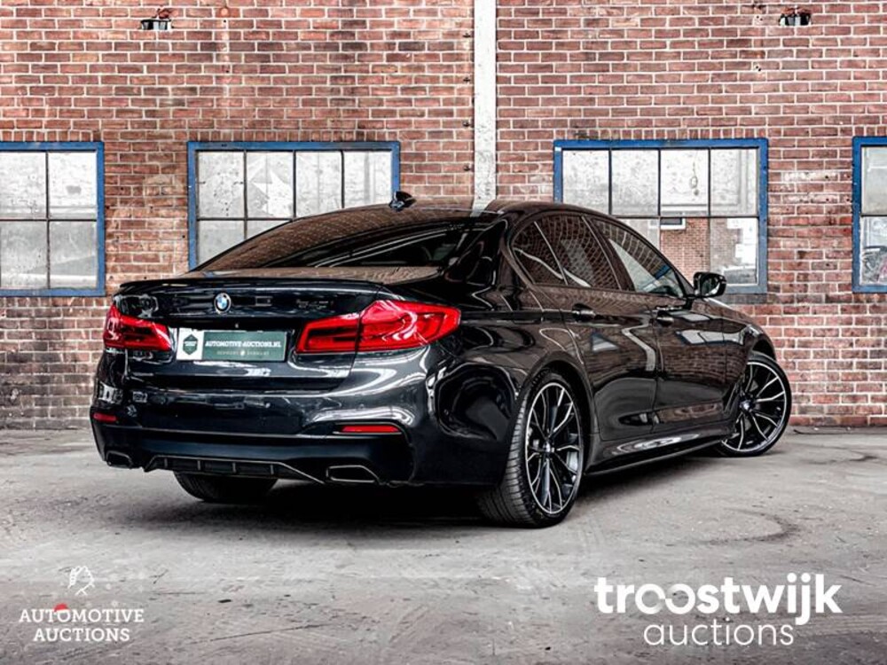 BMW 540i xDrive M-PERFORMANCE M-Sport Auto