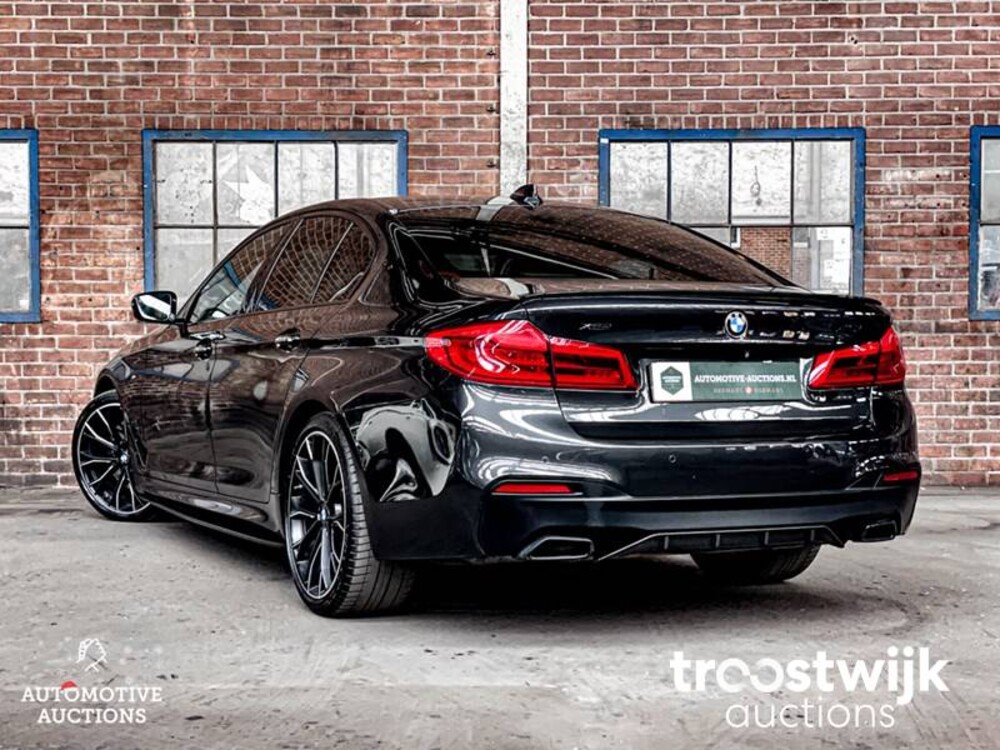 BMW 540i xDrive M-PERFORMANCE M-Sport Auto