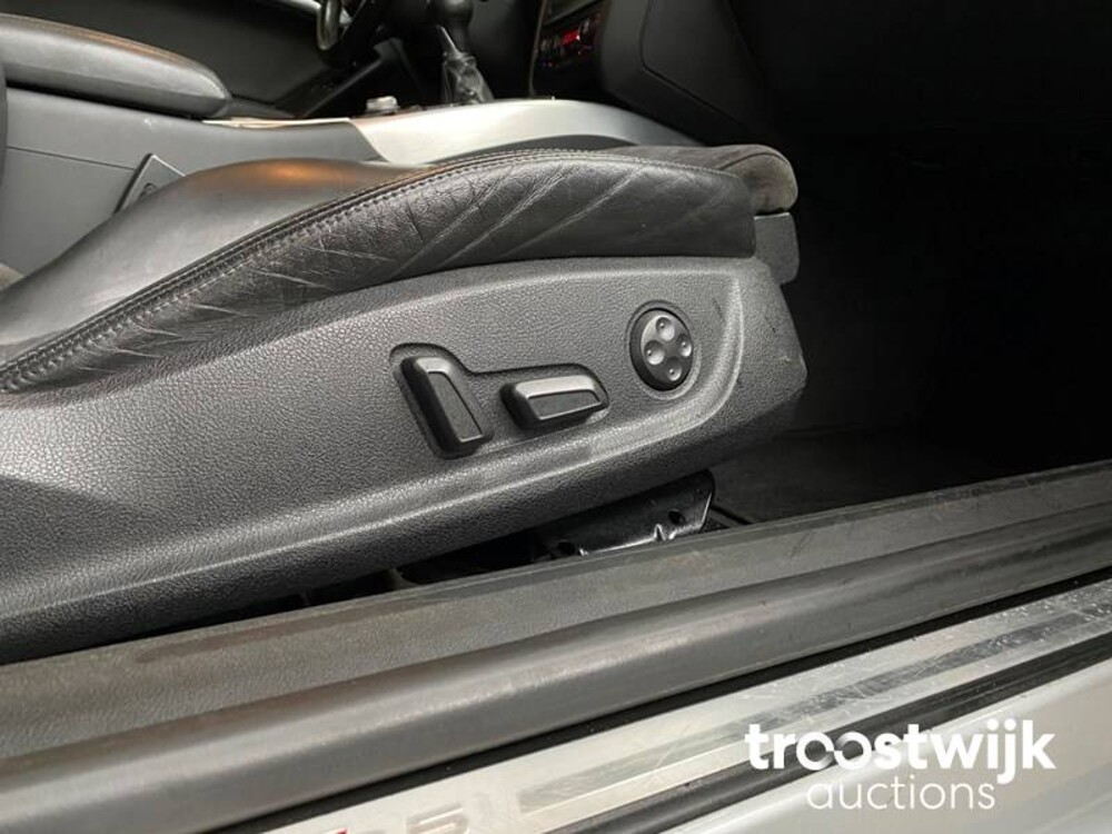 Audi S5 4.2 FSI Quattro Auto