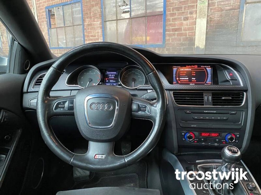 Audi S5 4.2 FSI Quattro Auto