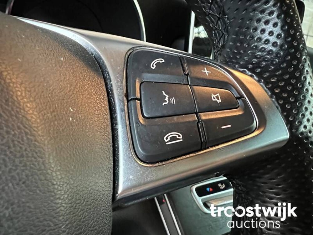 Mercedes-Benz C180 Coupe AMG Premium Plus Auto