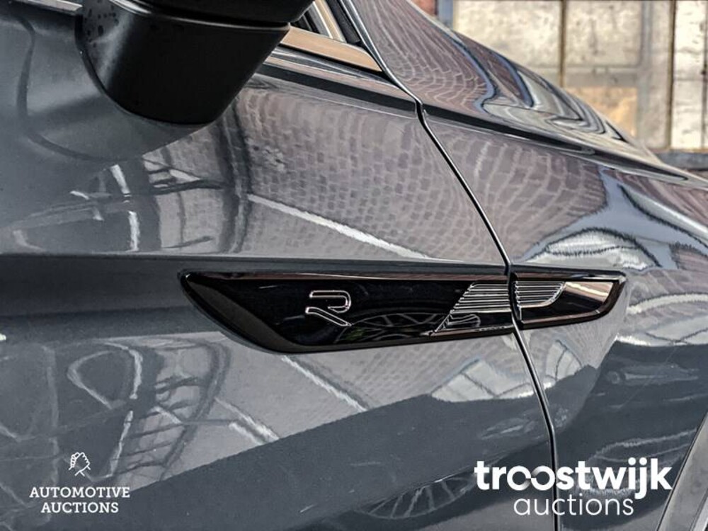 Volkswagen Tiguan R-Line TSI Life Business Auto