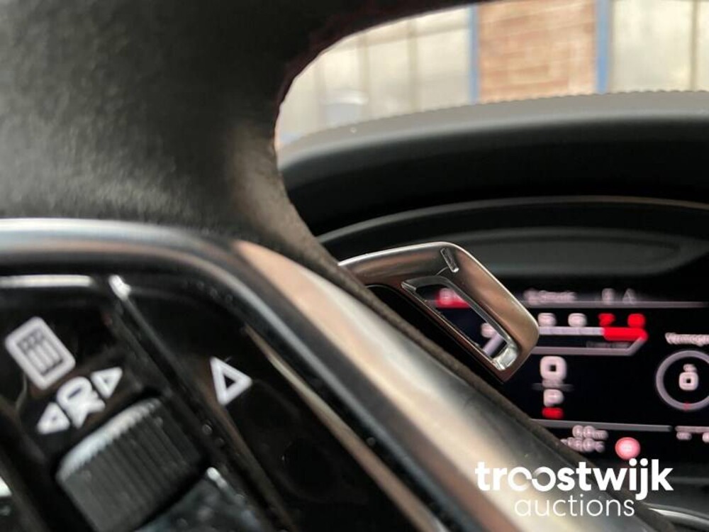 Audi RS6 TFSI Quattro 4.0 V8 Auto