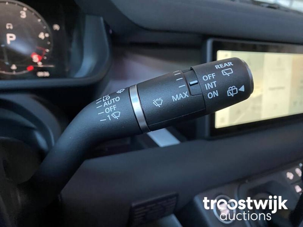 Land Rover Defender 110 D250 SE Aut 250pk 2023 -Fabrieksgarantie-