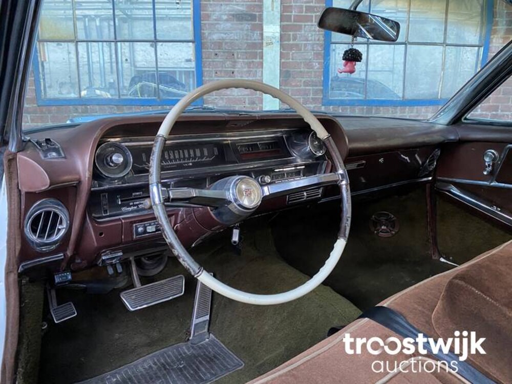 Cadillac De Ville Auto