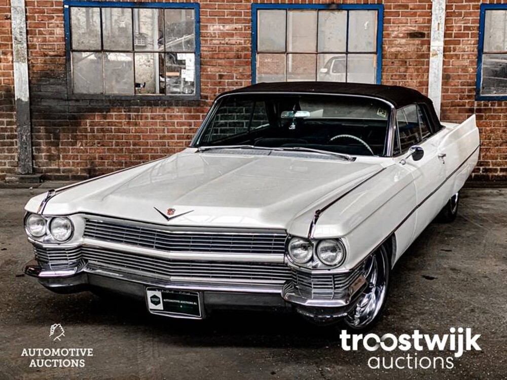 Cadillac De Ville Auto