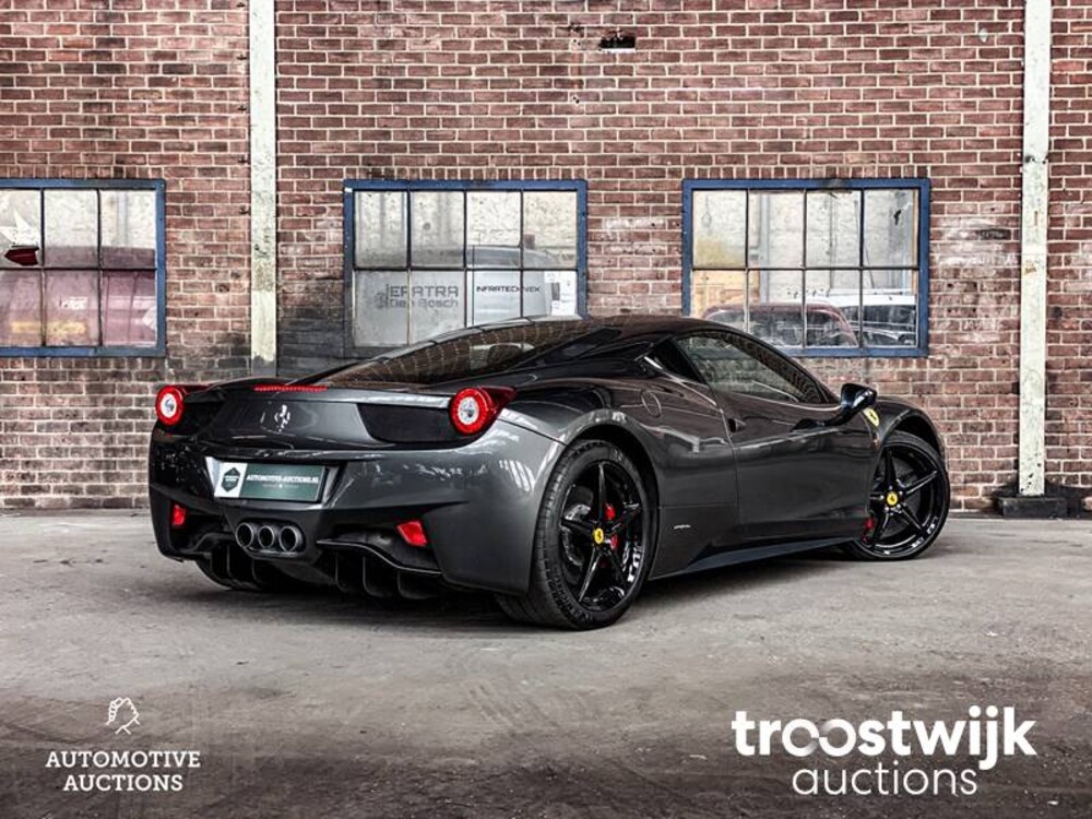 Ferrari 458 Italia F142 4.5 V8 570pk 2011