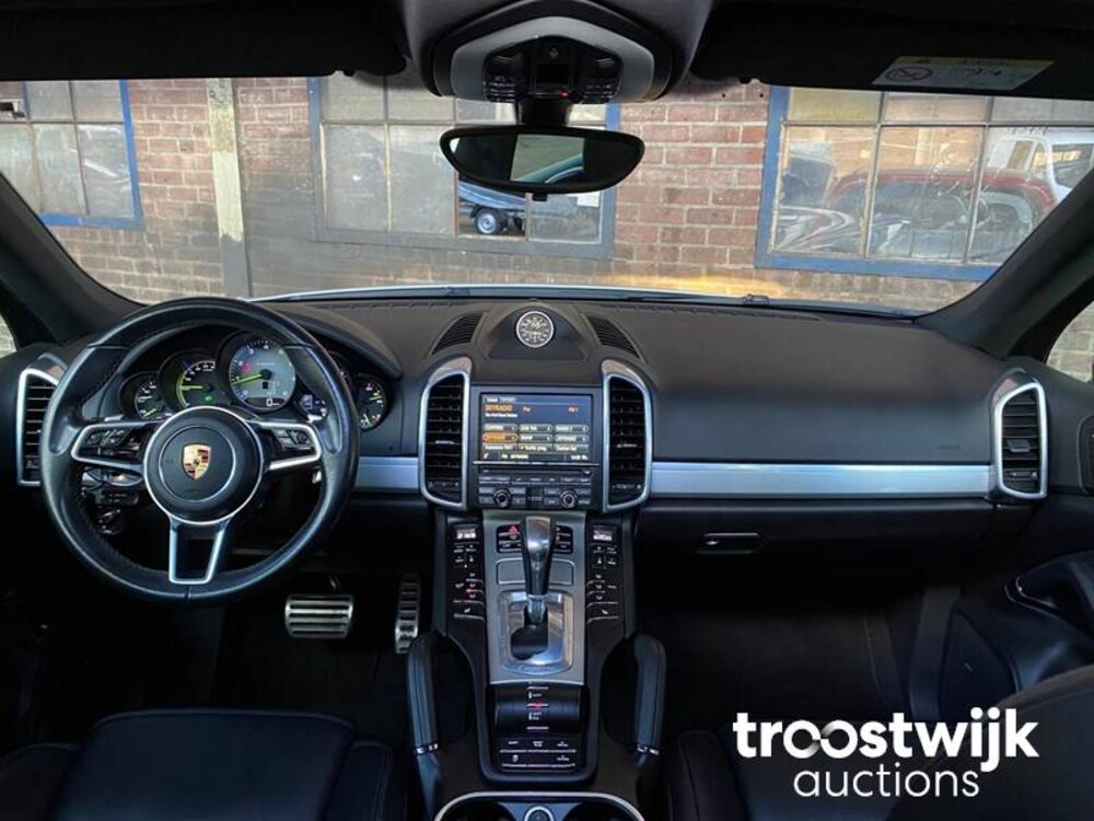Porsche Cayenne S E-Hybrid 3.0 Auto