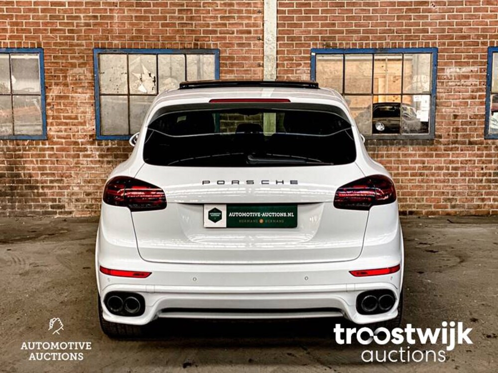 Porsche Cayenne S E-Hybrid 3.0 Auto