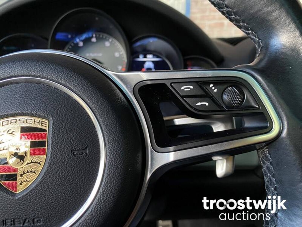 Porsche Cayenne S E-Hybrid 3.0 Auto