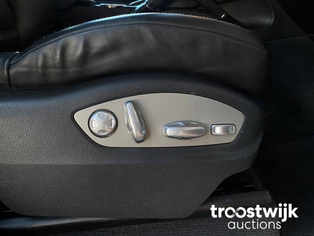 Porsche Cayenne S E-Hybrid 3.0 Auto