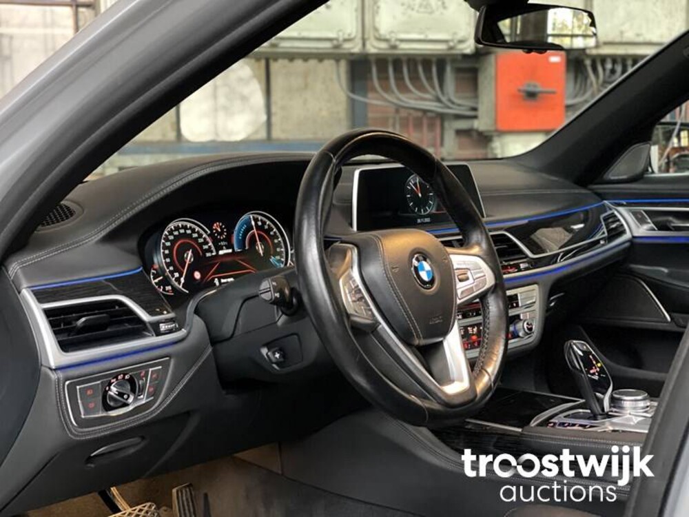 BMW 740e iPerformance High Executive Car