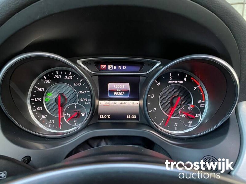 Mercedes-Benz CLA45 AMG 4Matic Auto