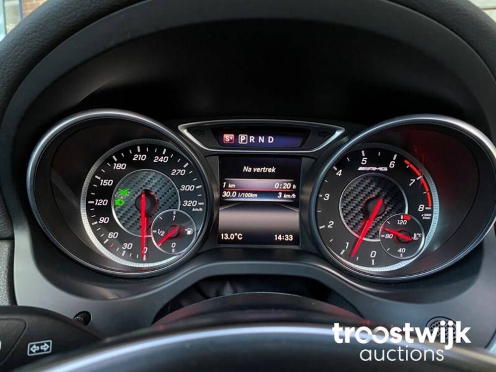 Mercedes-Benz CLA45 AMG 4Matic Auto