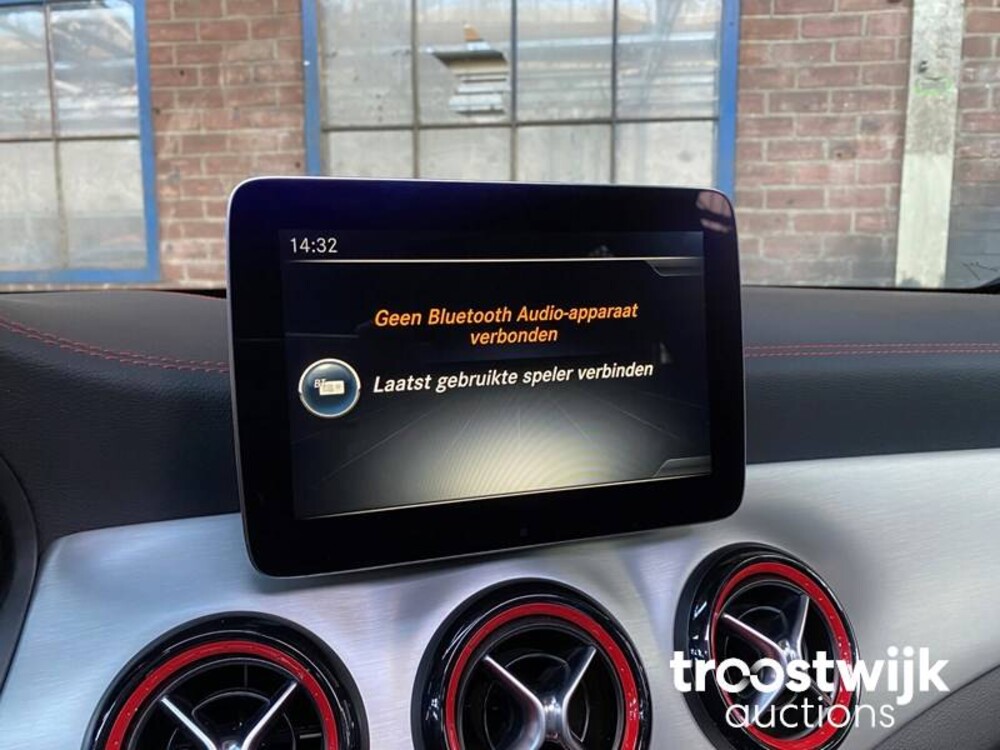 Mercedes-Benz CLA45 AMG 4Matic Auto