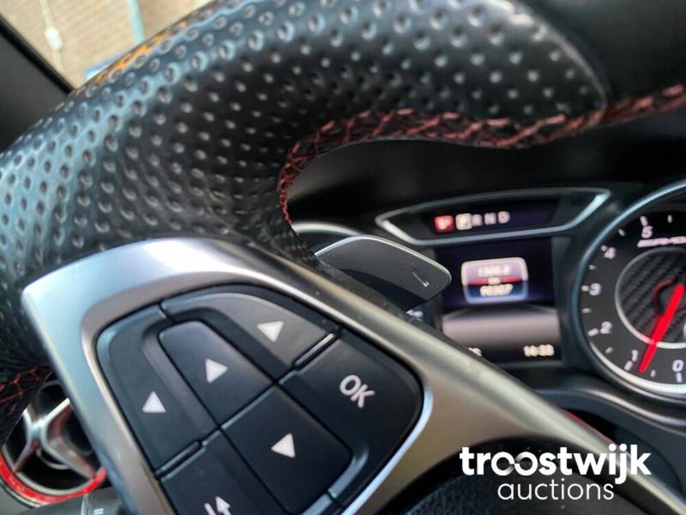 Mercedes-Benz CLA45 AMG 4Matic Auto