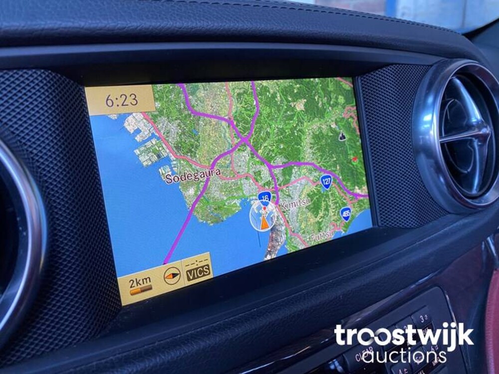 Mercedes-Benz SL63 AMG 5.5 V8 Auto