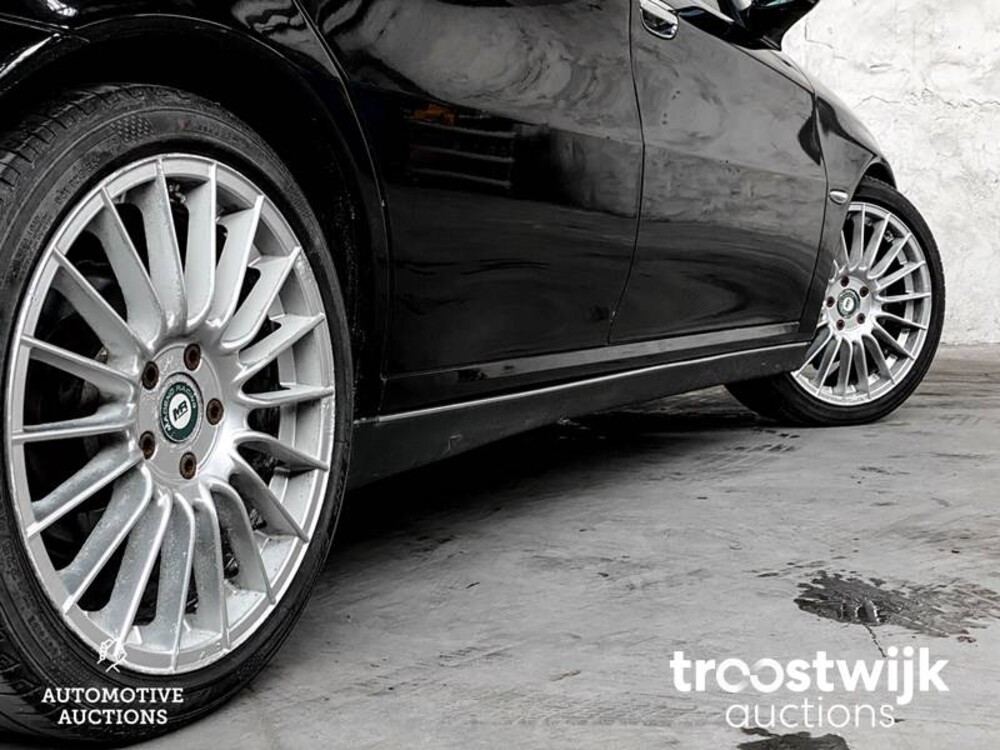 Alfa Romeo 166 3.0 V6 Progression  220pk 2002, -Orig. NL-, 72-JH-ST